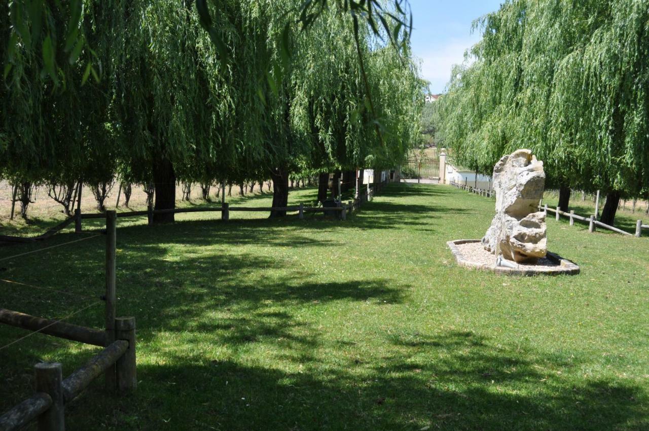 Quinta Da Serrana Ourém Exteriör bild